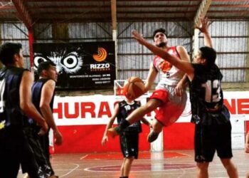 BÁSQUETBOL. Victorias de Huracán y CAI Lobería