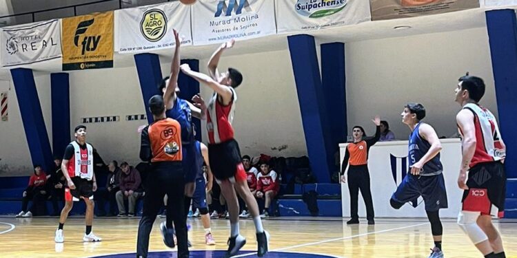 Quilmes se llevó el primer punto de la serie ante un Rivadavia que dejó todo