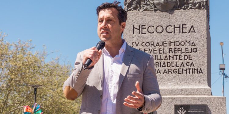 Necochea cumple hoy 142 años: “Tenemos que priorizar nuestro distrito, que está bendecido por la mano de Dios”