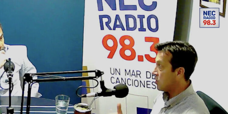 ARTURO ROJAS: “Necesitamos otro voto de confianza para continuar con todas las obras”. Visitó NECRADIO 98.3