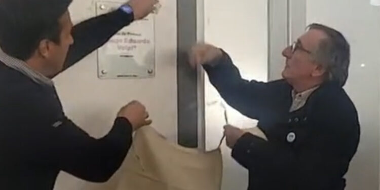 La sala de prensa del municipio llevará el nombre de Hugo Eduardo Volpi