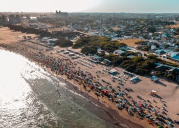 Pronostican temperaturas “por encima de lo normal” en verano