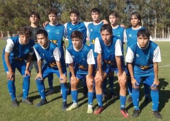 FUTBOL: El Juvenil goleó y se clasificó a segunda instancia