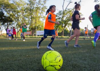 Este jueves comenzará el futbol femenino en el Club Del Valle