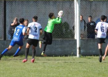 FÚTBOL. Arrollador arranque de la selección juvenil. Cómo visitante Necochea goleó 5 a 1 a Miramar