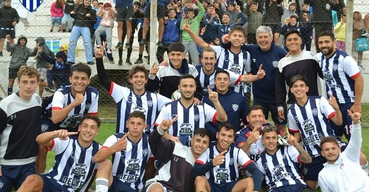 Del Valle frente a Rivadavia, la primera semifinal del fútbol local