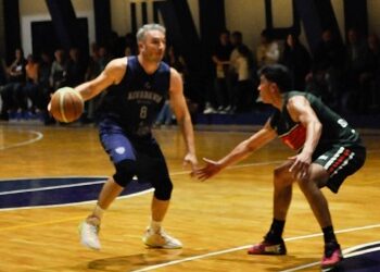 BÁSQUETBOL. Se juega la segunda final entre Basko y Rivadavia