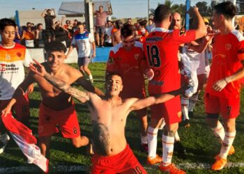 Villa Diaz Velez, por penales a la final del fútbol local. Por Rubén Leys
