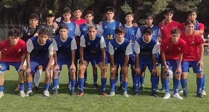 El Juvenil se metió en semifinales por penales y sigue soñando