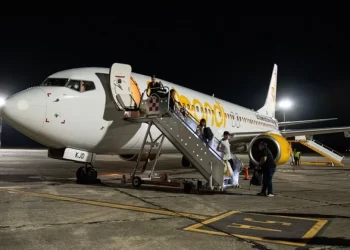 Una nueva ruta aérea ya conectó con Mar del Plata. Flybondi