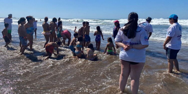 Los “Concientizadores Ambientales” comienzan a interactuar con las Escuelas Abiertas en Verano