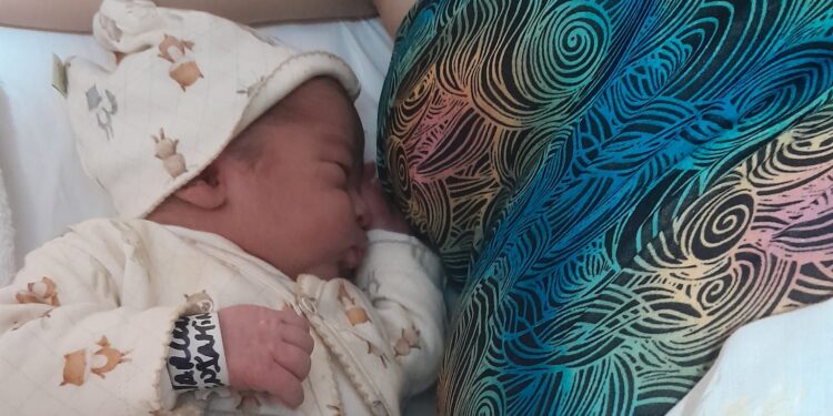 Benjamín, el primer bebé del año en Necochea