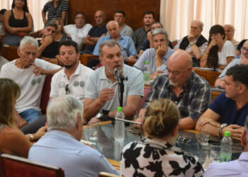 La comunidad portuaria de MdP, rechaza la ley ómnibus de Milei