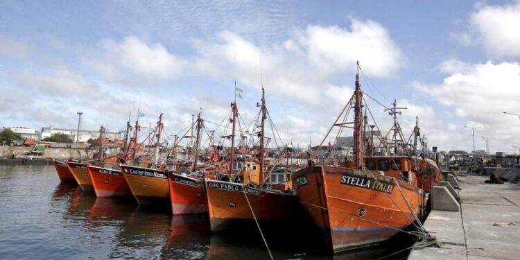 Rechazan “enérgicamente” los nuevos cambios propuestos para la Ley de Pesca