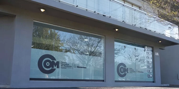 El director provincial de la Superintendencia de Comunicaciones visitó el Centro de Monitoreo