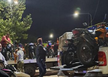 El municipio organiza controles de tránsito nocturnos para aumentar la prevención vial