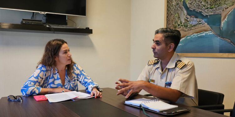 Reunion entre las autoridades de Puerto Quequén y Prefectura