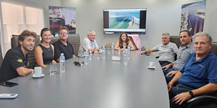 Encuentro Fructífero: La Cámara Industrial, de Producción y servicios, se reunió con la Presidenta de Puerto Quequén para Impulsar proyectos conjuntos