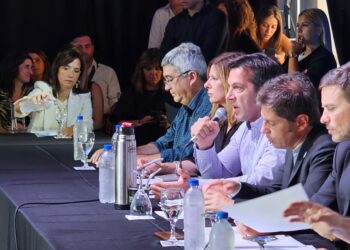 Ya está en marcha el encuentro con los sectores turísticos y de la producción