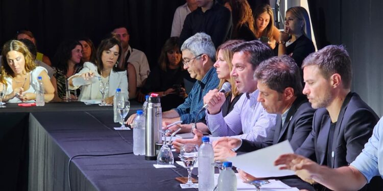 Ya está en marcha el encuentro con los sectores turísticos y de la producción