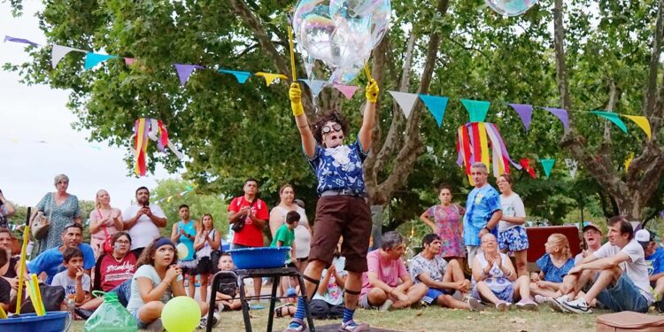 El festival Infantil está en marcha. Seguilo por Diario NQ