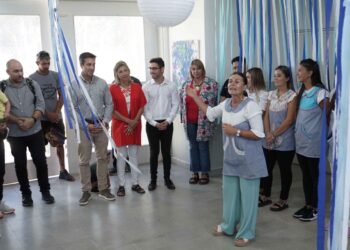 En la apertura del Ciclo Lectivo el Intendente acompañó los festejos del Maternal Pichi Huinca