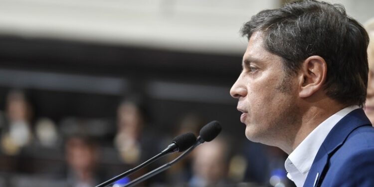 Kicillof le contestó a Milei tras el llamado al Pacto de Mayo: “Si es para la foto, arranquen nomás si no llegamos”