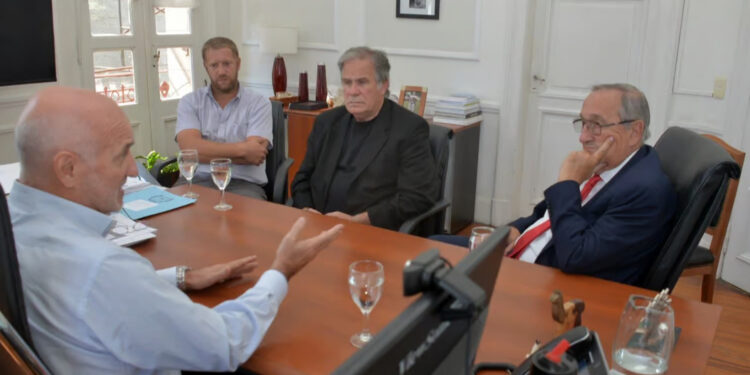 Unicen se declaró en Estado de Emergencia Económica: el Rector se reunió con el Intendente