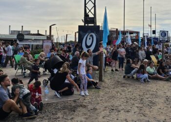 Vecinos y turistas festejaron los 30 Años del Consorcio de Gestión de Puerto Quequén