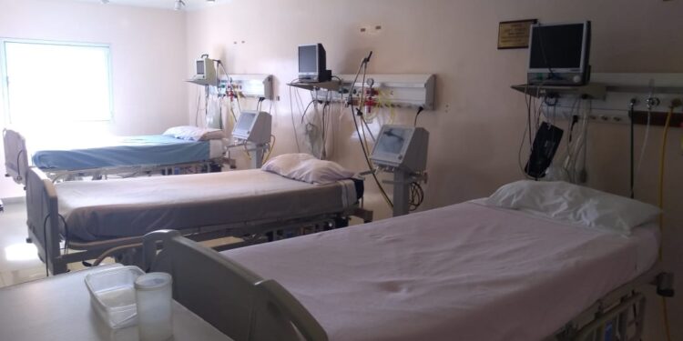 Se creará el Ente descentralizado de Salud. Lo enviará el Ejecutivo al HCD