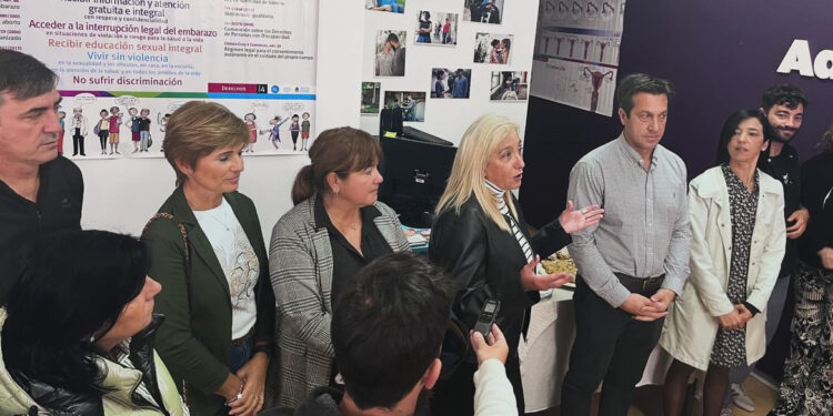 Fue presentado el Consultorio Integral en Adolescencias