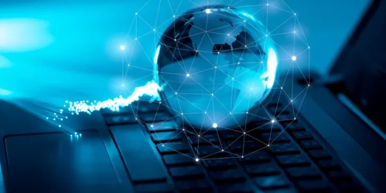 Milei ahora liberó el mercado de telefonía, internet y TV