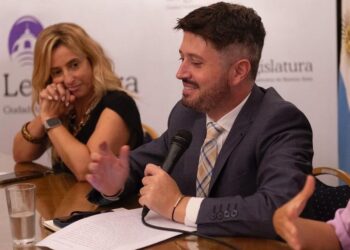 SERGIO SICILIANO. “El paro docente es una discusión entre dos partidos políticos”