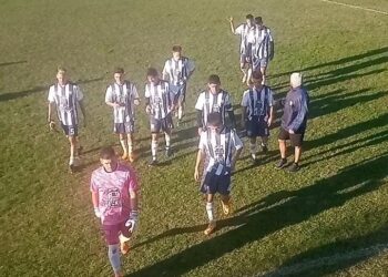 PREFEDERAL DE FÚTBOL. Rivadavia y Mataderos quedaron a mano