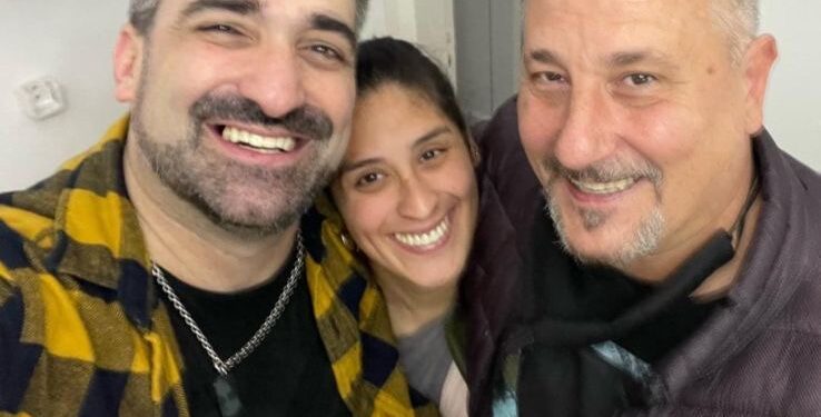 Todos detenidos y a Batán por comercio de estupefacientes