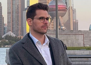 TOMÁS FUENTES BENÍTEZ. Un viaje experimental que se convirtió en una estadía de ocho años en China