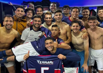 FÚTBOL. Goleada de Del Valle y empate en Quequén