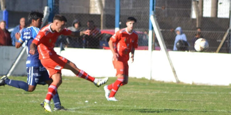 FUTBOL. Se juega la segunda fecha del torneo Prefederal