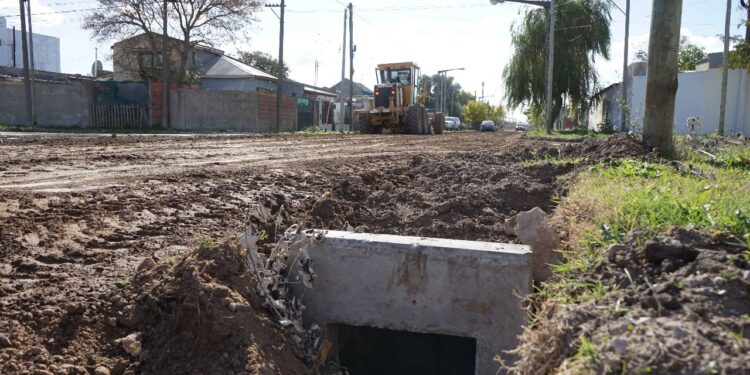 Con la concreción del desagüe pluvial se da respuesta a un reclamo histórico de los vecinos del Barrio Palmera