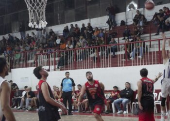 BÁSQUETBOL. En la noche de viernes se abre la séptima del torneo Diario NQ NecRadio