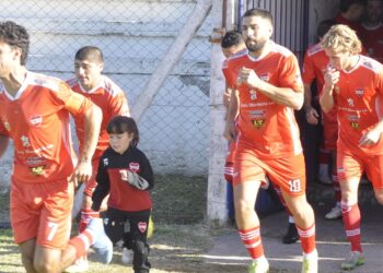 FÚTBOL. Hoy se cierra la primera etapa del torneo Interprovincial