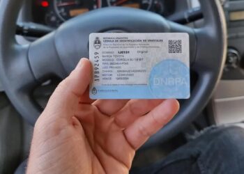 Ya no es necesaria la cédula azul para circular