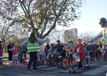 Más de 250 niños participaron de la bicicletada en el Día de la Seguridad Vial