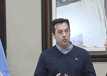 El Intendente firmó un leasing con el Banco Provincia para la compra de un tomógrafo