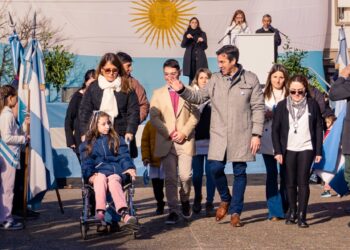 ROJAS: “La educación es la base del desarrollo, es la única posibilidad de que nuestros jóvenes puedan cumplir con sus sueños”