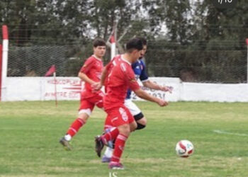 FÚTBOL. Mataderos inicia los cuartos de final del Prefederal