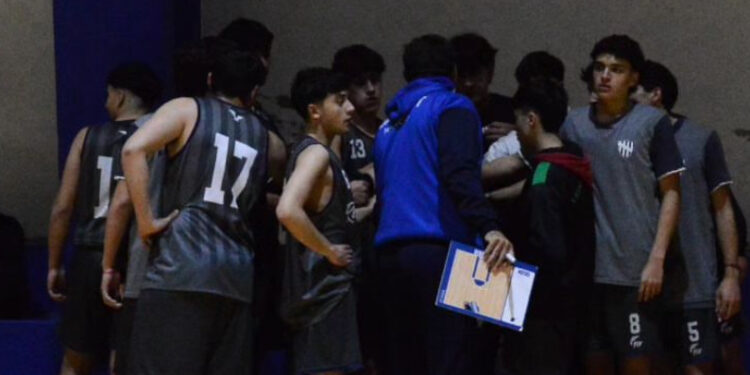 BÁSQUETBOL. Centro Basko e Independiente (L) inician la serie