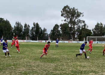 FÚTBOL. En el arranque de la octava, ganaron los de la zona A