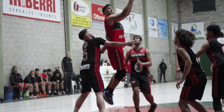 BÁSQUETBOL. Centro Basko quiere la final de la Copa Diario NQ NecRadio