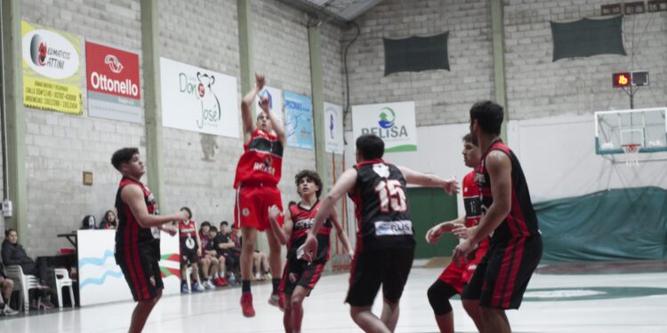 BÁSQUETBOL. Centro Basko quiere la final de la Copa Diario NQ NecRadio